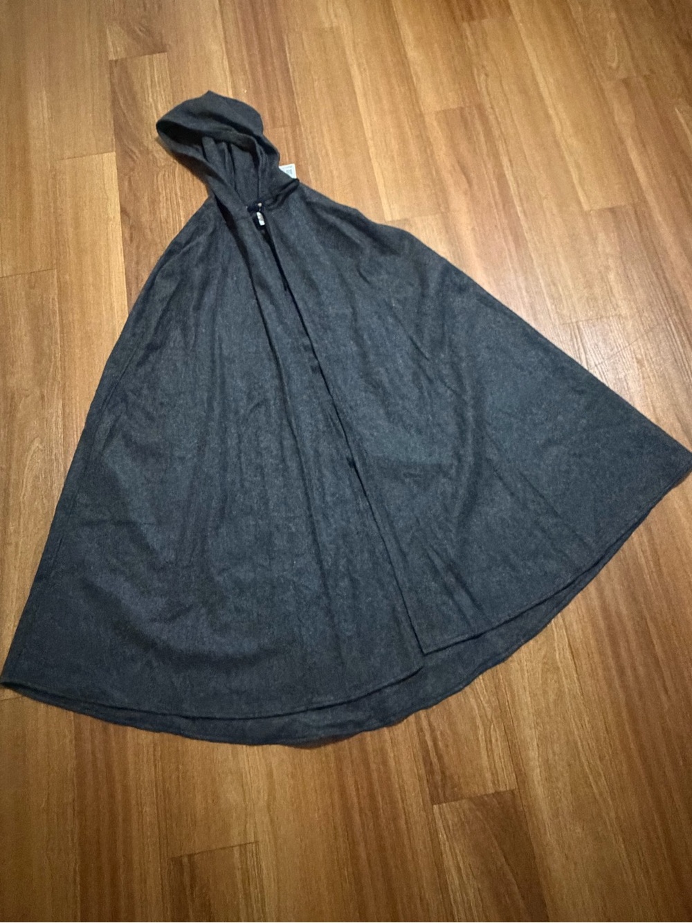 Men’s Wool Cape Costume Wear NWT for LARPing $157 Retail Epic Armoury